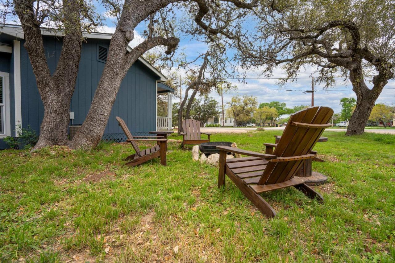 New! The Yellow Door- Downtown Wimberley W/ River Access Exteriör bild